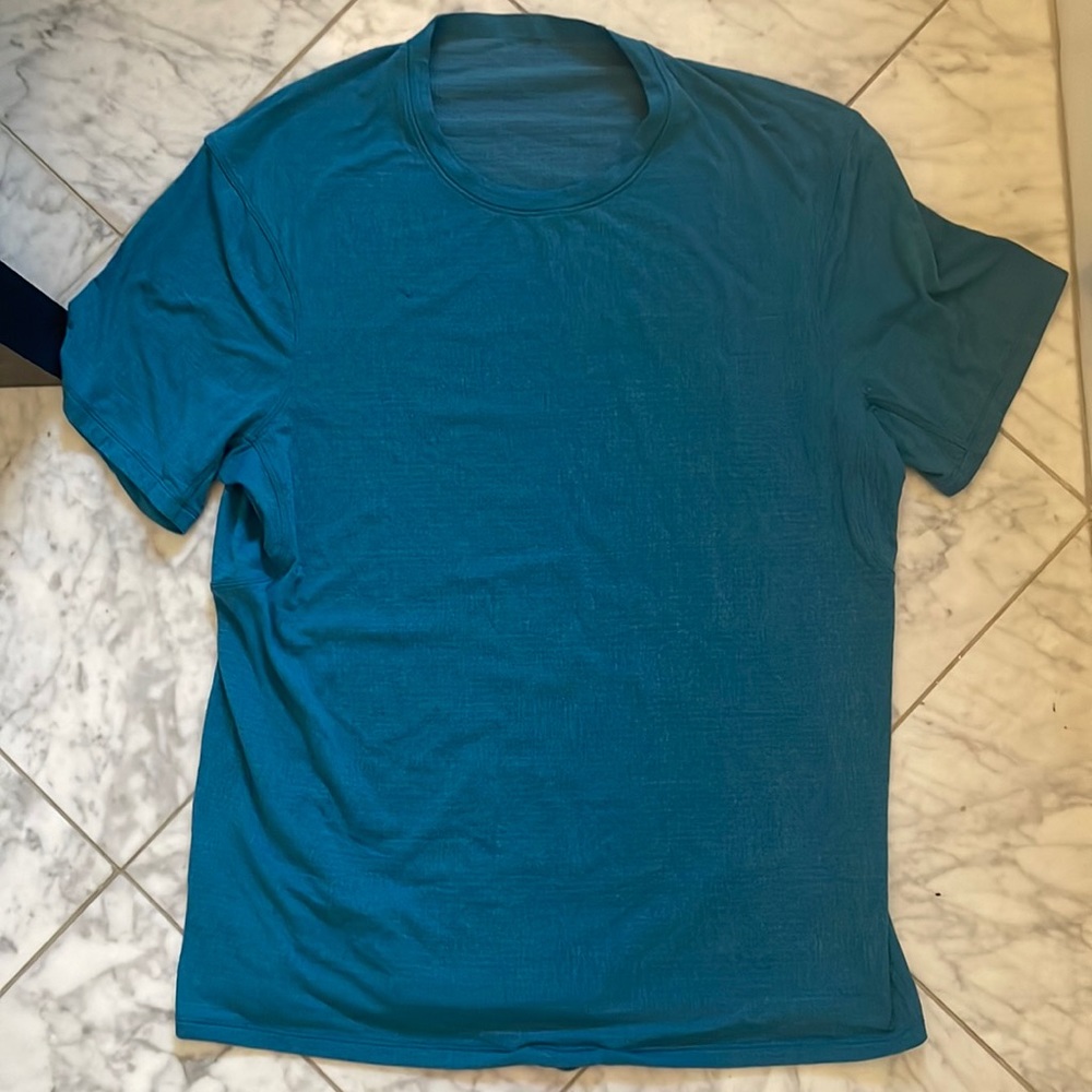 Lululemon Mens Workout Shirt
